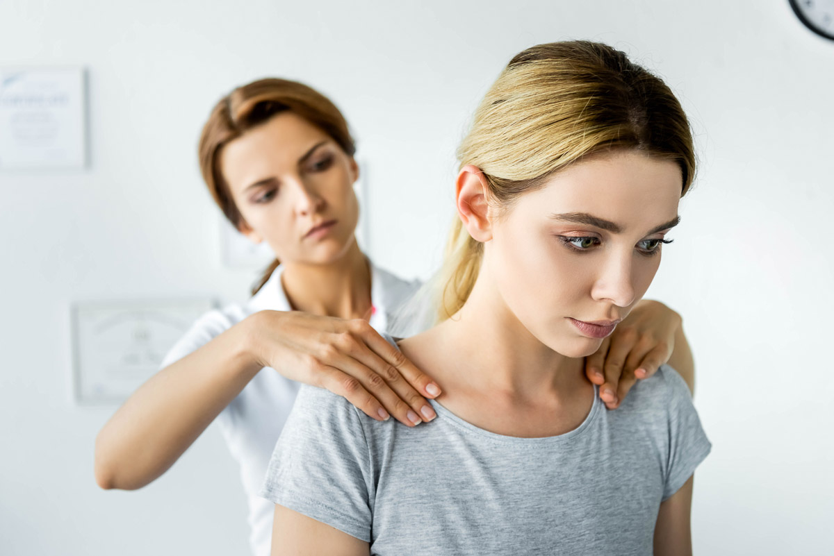 Chiropractic Adjustment for Shoulder Impingement Boulder - Chiropractor for  Shoulder Pain